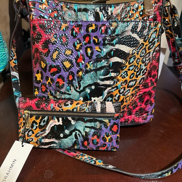 Brand new with tags Brahmin rare pink animal print messenger bag with wallet - Picture 9 of 13